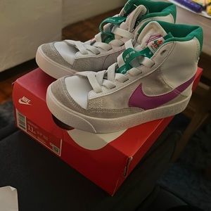 Toddler size 11 Nike sneakers worn once , comes with the box